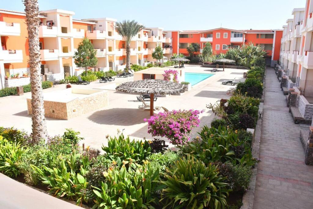 Kyaala Djadsal Moradias Pool&Sea Daire Santa Maria Dış mekan fotoğraf